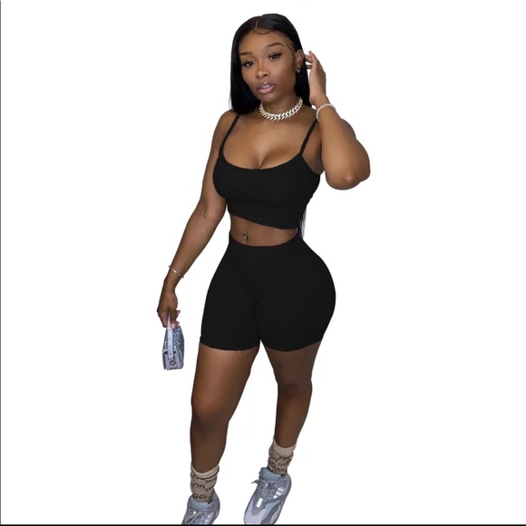 Trendy outfits 🛍 - Picture 4 of 11